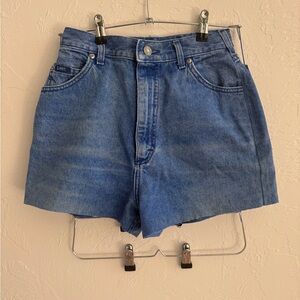 Vintage Lee cut off denim shorts